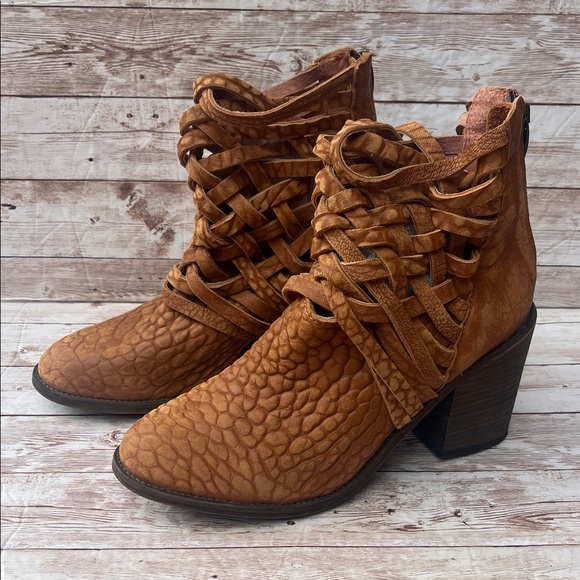 Free People Brown Ankle Booties size 41